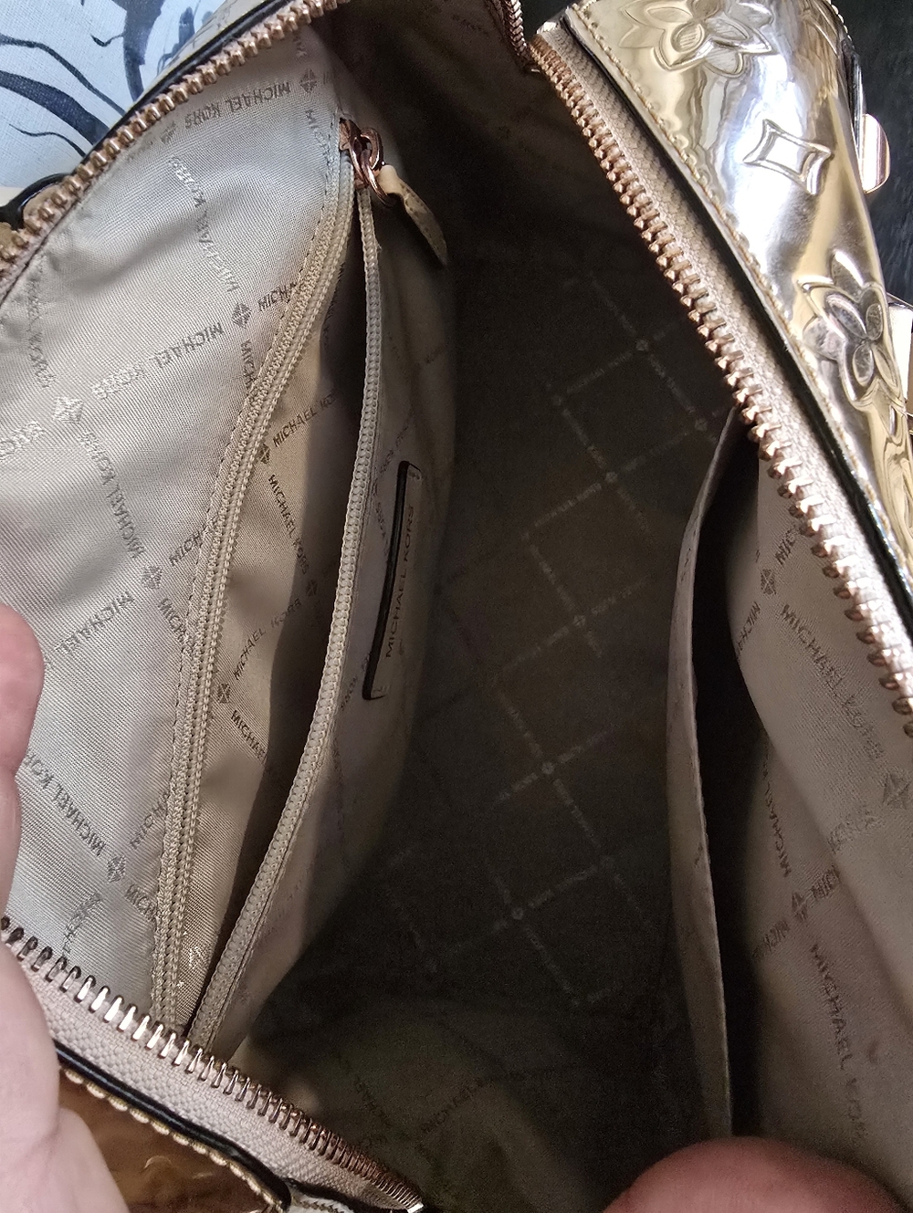 Michael Kors Kara Mirror Metallic Embossed Large Duffle Satchel Bag Rose Gold - Picture 5 of 14